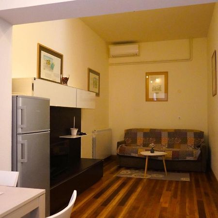 Lana House With Apartment Petrovija Exterior photo